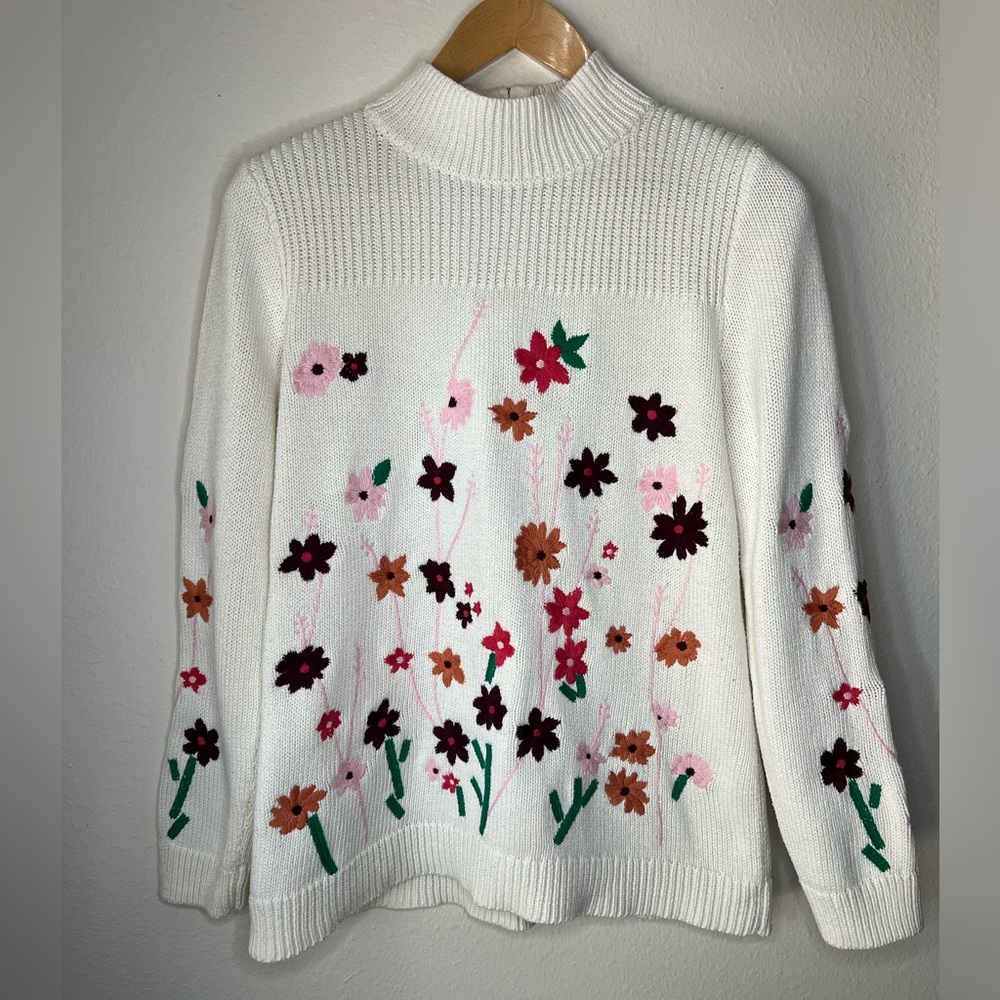 Talbots White Floral Sweater size L